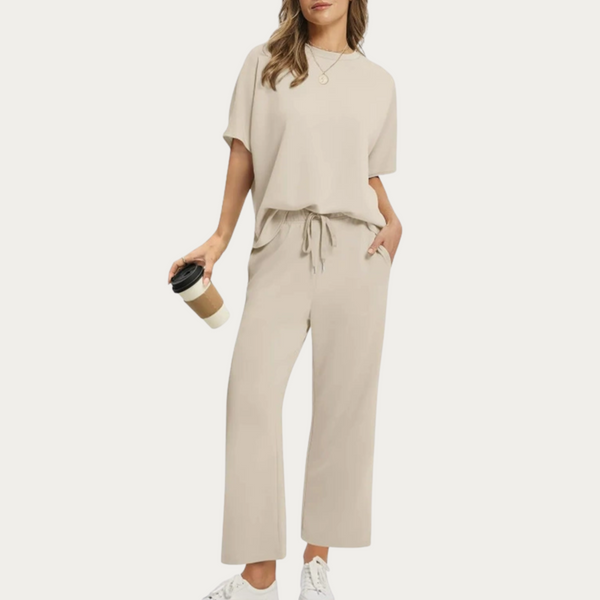 Nikkie - Zachte, casual dames-set met top en broek
